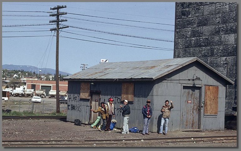 tramps, Klamath Falls SP yard, May 1981
