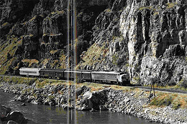 train in Wind River Canyon