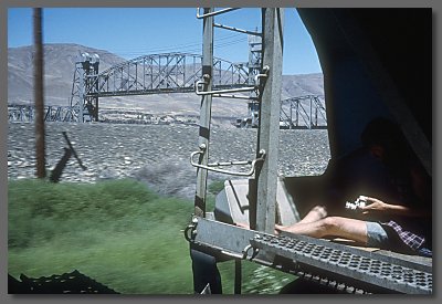 Wishram drawbridge, Oregon/Washington border