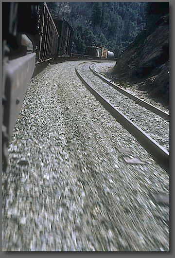 Counting the ballast again in the Sacramento River Canyon